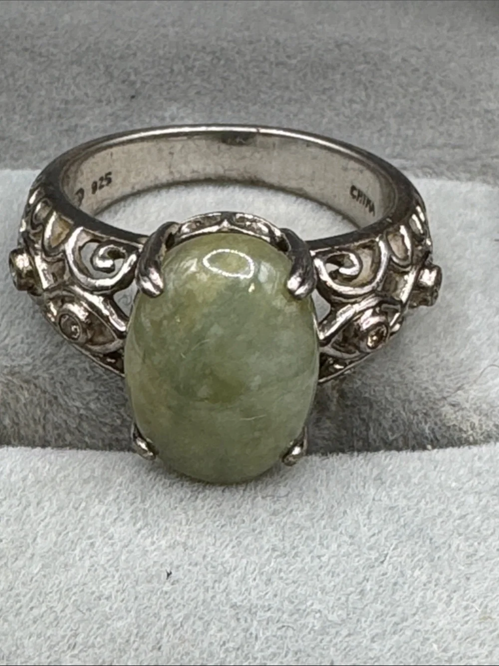 Sterling Silver Filigree Ring with Green Gemstone